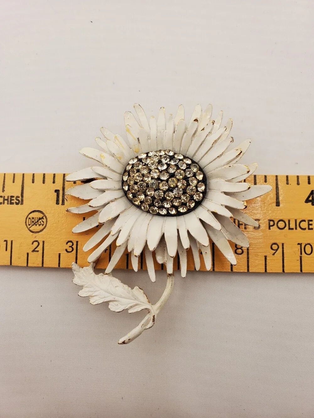 BSK White Enameled Sunflower Brooch